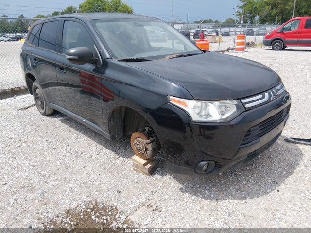 Продаж на аукціоні авто 2014 Mitsubishi Outlander Se, vin: JA4AZ3A36EZ015345, номер лоту: 45732447