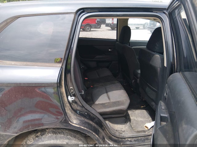 45732447 :رقم المزاد ، JA4AZ3A36EZ015345 vin ، 2014 Mitsubishi Outlander Se مزاد بيع