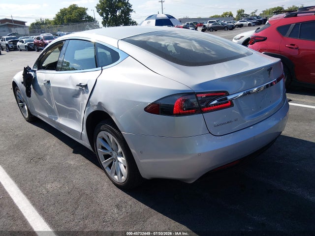 Tesla MODEL S 2016 5YJSA1E43GF177774 Image 3