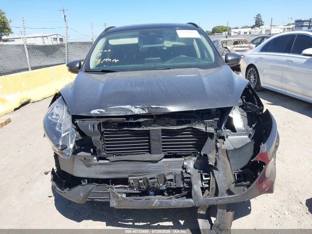 1FMCU9J90LUC30648 Ford Escape Titanium