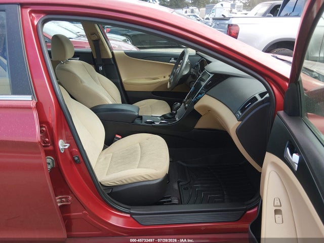 45732497 :رقم المزاد ، 5NPEB4AC7CH480688 vin ، 2012 Hyundai Sonata Gls مزاد بيع