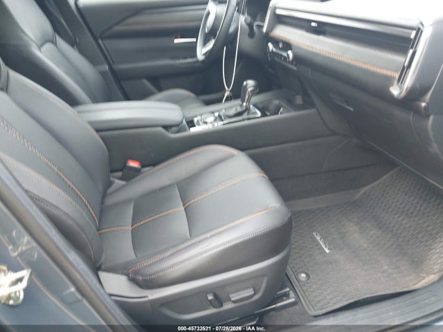 45732521 :رقم المزاد ، 7MMVABEM8SN363114 vin ، 2025 Mazda Cx-50 2.5 S Premium Plus Package مزاد بيع