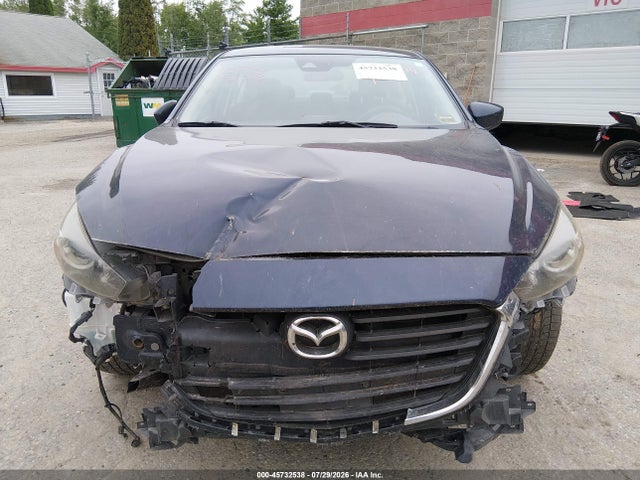 Продаж на аукціоні авто 2018 Mazda Mazda3 Sport, vin: 3MZBN1U72JM162411, номер лоту: 45732538