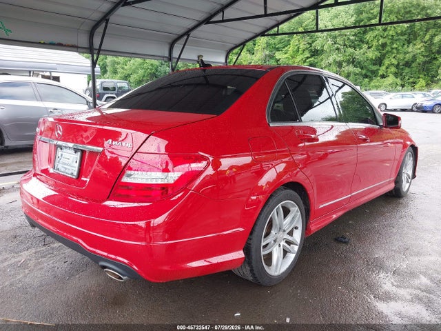 2012 Mercedes-benz C 300 Luxury 4matic/sport 4matic მანქანა იყიდება აუქციონზე, vin: WDDGF8BB6CF912732, აუქციონის ნომერი: 45732547