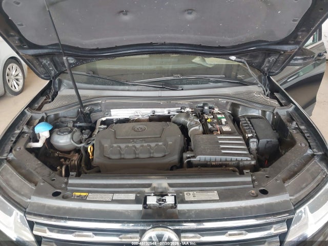 Продаж на аукціоні авто 2019 Volkswagen Tiguan 2.0t Se/2.0t Sel/2.0t Sel R-line/2.0t Sel R-line Black, vin: 3VV2B7AX4KM072523, номер лоту: 45732548