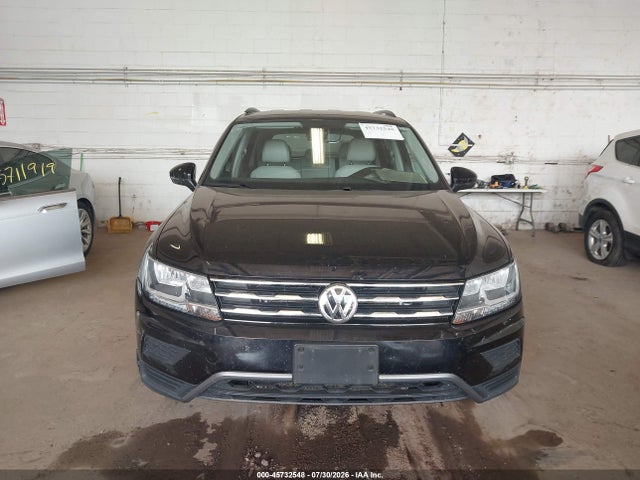 Продаж на аукціоні авто 2019 Volkswagen Tiguan 2.0t Se/2.0t Sel/2.0t Sel R-line/2.0t Sel R-line Black, vin: 3VV2B7AX4KM072523, номер лоту: 45732548