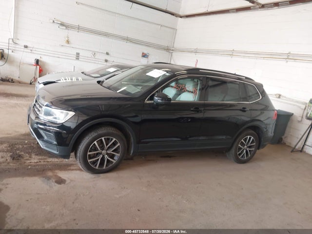 Продаж на аукціоні авто 2019 Volkswagen Tiguan 2.0t Se/2.0t Sel/2.0t Sel R-line/2.0t Sel R-line Black, vin: 3VV2B7AX4KM072523, номер лоту: 45732548