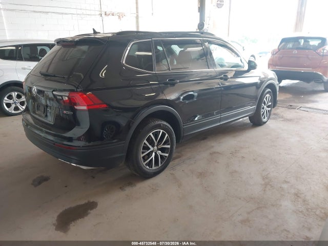 Продаж на аукціоні авто 2019 Volkswagen Tiguan 2.0t Se/2.0t Sel/2.0t Sel R-line/2.0t Sel R-line Black, vin: 3VV2B7AX4KM072523, номер лоту: 45732548