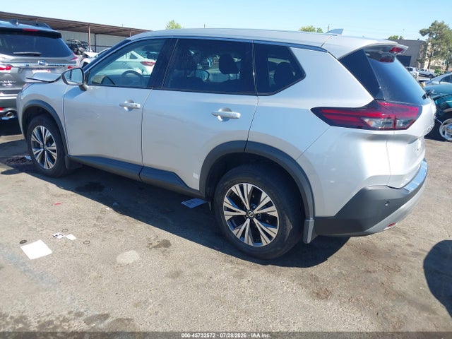 5N1AT3BA2MC841708 Nissan Rogue Sv Fwd