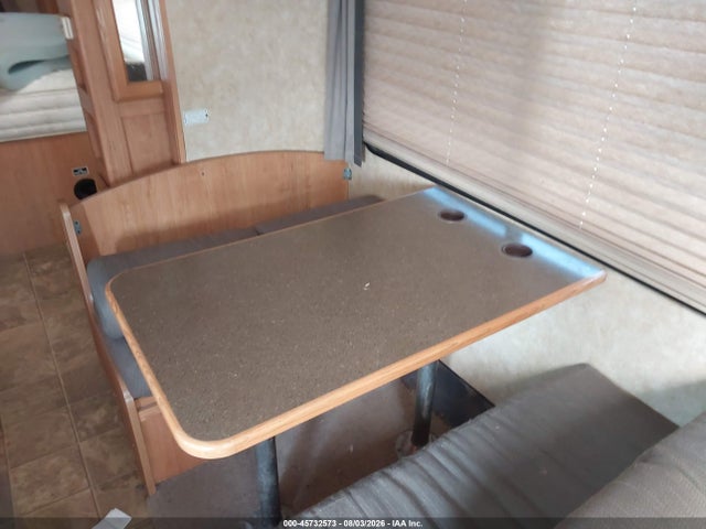 Продаж на аукціоні авто 2008 Ford Econoline E450 Super Duty Cutwy Van, vin: 1FDXE45S48DA70232, номер лоту: 45732573