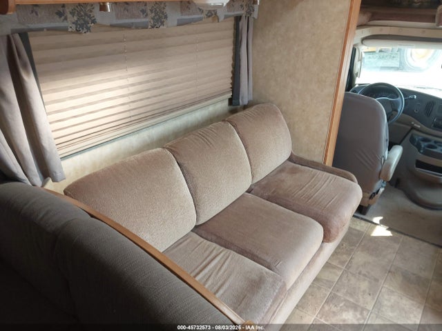 Продаж на аукціоні авто 2008 Ford Econoline E450 Super Duty Cutwy Van, vin: 1FDXE45S48DA70232, номер лоту: 45732573
