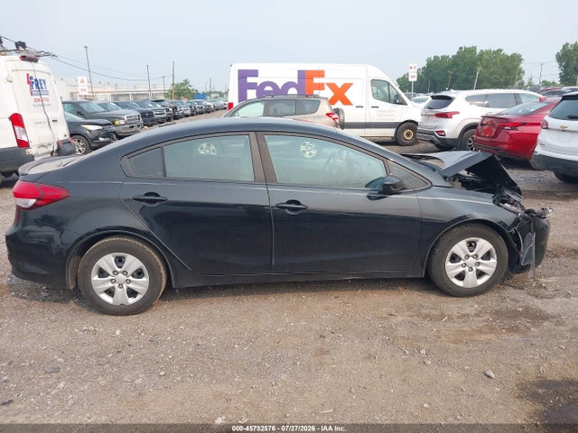 2018 Kia Forte Lx მანქანა იყიდება აუქციონზე, vin: 3KPFL4A76JE193638, აუქციონის ნომერი: 45732576