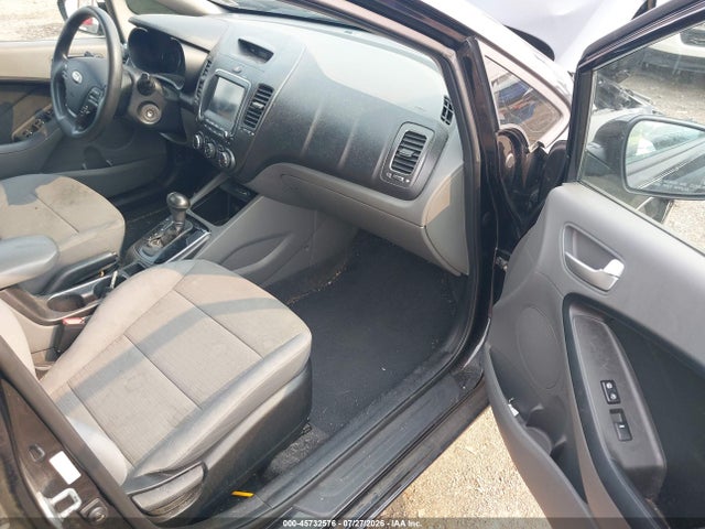 2018 Kia Forte Lx მანქანა იყიდება აუქციონზე, vin: 3KPFL4A76JE193638, აუქციონის ნომერი: 45732576