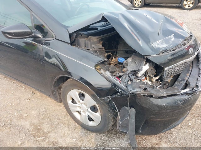 2018 Kia Forte Lx მანქანა იყიდება აუქციონზე, vin: 3KPFL4A76JE193638, აუქციონის ნომერი: 45732576