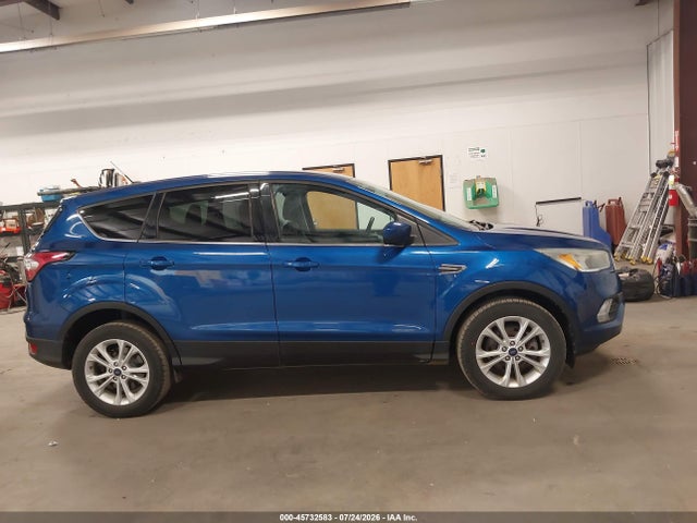 Ford ESCAPE SE 2017 1FMCU9GD8HUA41331 Image 17