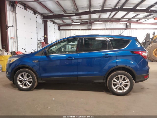 Ford ESCAPE SE 2017 1FMCU9GD8HUA41331 Image 18