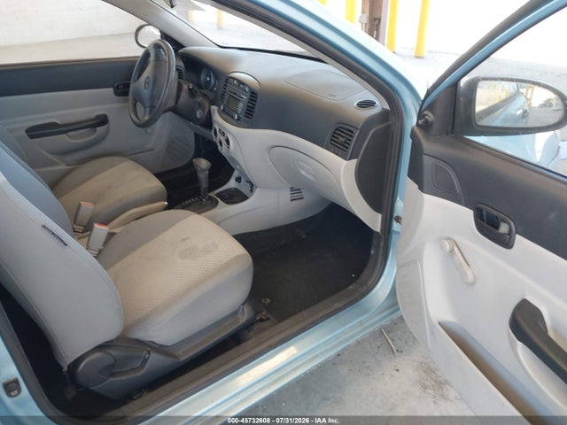 45732608 :رقم المزاد ، KMHCM36C69U117121 vin ، 2009 Hyundai Accent Gs مزاد بيع