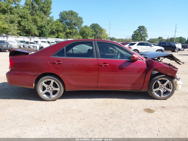 2002 Toyota Camry Le მანქანა იყიდება აუქციონზე, vin: JTDBE32K620040418, აუქციონის ნომერი: 45732609