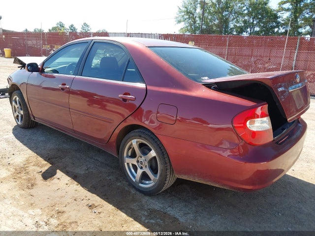 2002 Toyota Camry Le მანქანა იყიდება აუქციონზე, vin: JTDBE32K620040418, აუქციონის ნომერი: 45732609