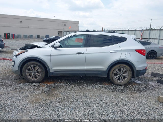 2016 Hyundai Santa Fe Sport 2.4l მანქანა იყიდება აუქციონზე, vin: 5XYZU3LB3GG343058, აუქციონის ნომერი: 45732738