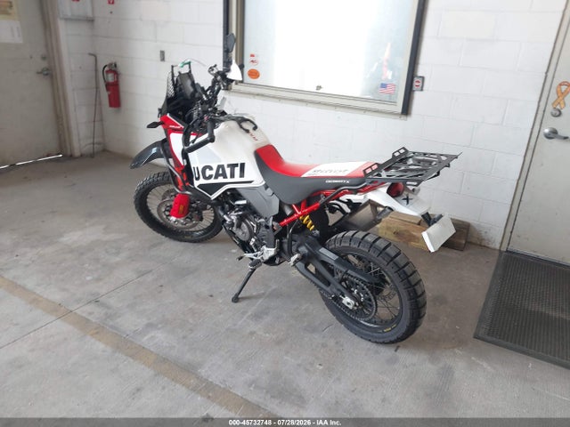 Ducati Desert X 2025 ZDMXANDTXSB010107 Image 3