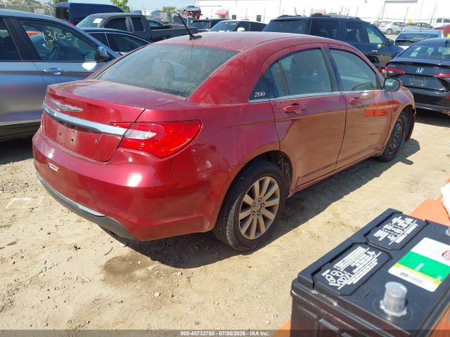 Продажа на аукционе авто 2013 Chrysler 200 Touring, vin: 1C3CCBBB1DN651665, номер лота: 45732750