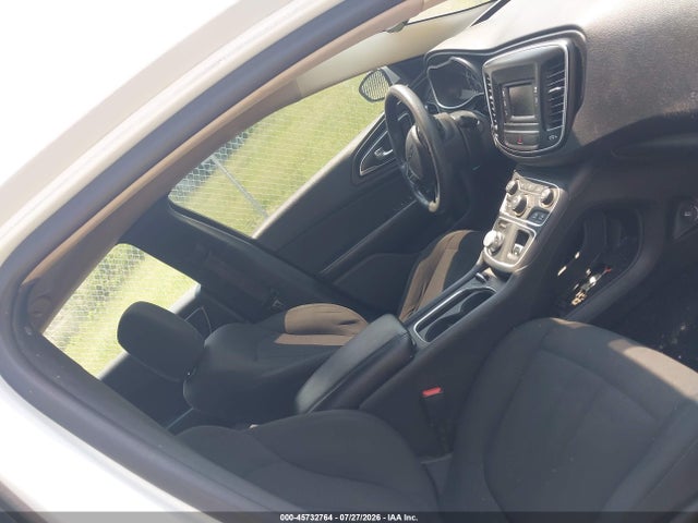 Aukcja sprzedaży 2015 Chrysler 200 Limited, vin: 1C3CCCAB1FN715522, numer aukcji: 45732764