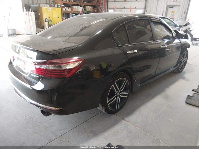 45732844 :رقم المزاد ، 1HGCR2F59HA273852 vin ، 2017 Honda Accord Sport مزاد بيع