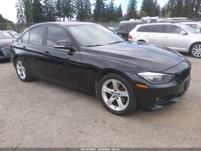 45732852 :رقم المزاد ، WBA3B5G51DNS00963 vin ، 2013 Bmw 328i Xdrive مزاد بيع