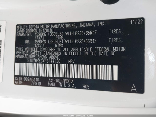 Toyota SIENNA XLE 2023 5TDYRKECXPS144136 Image 9
