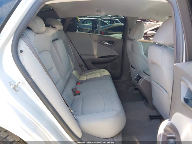 1G1ZE5ST1HF276816 Chevrolet MALIBU 1LT