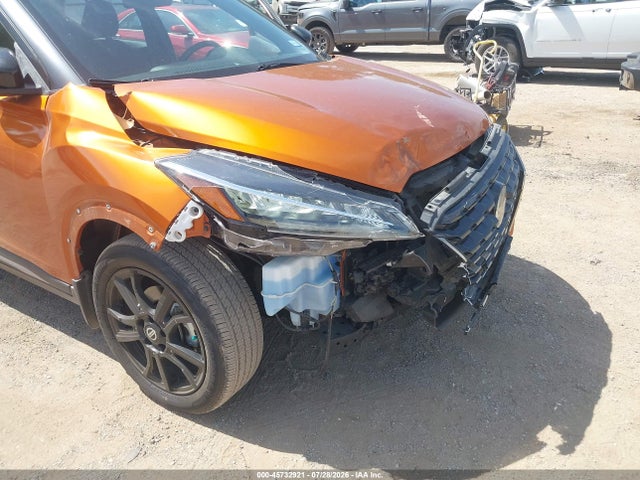 45732921 :رقم المزاد ، 3N1CP5DV8ML553745 vin ، 2021 Nissan Kicks Sr Xtronic Cvt مزاد بيع