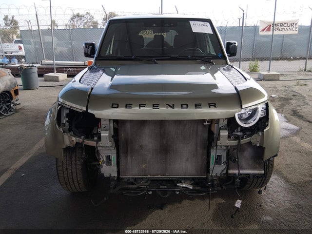 SALEKERX6N2074623 Land Rover Defender 110 Standard