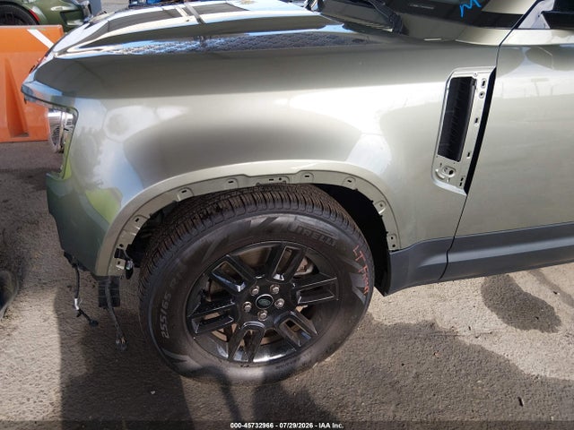 SALEKERX6N2074623 Land Rover Defender 110 Standard