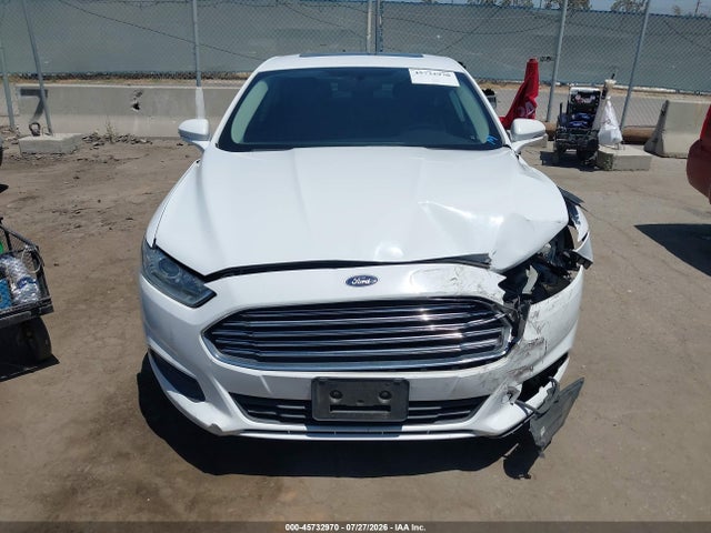 3FA6P0H79GR384304 Ford FUSION SE