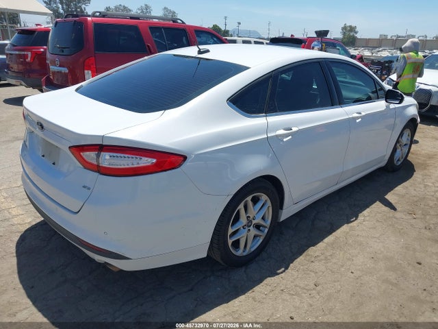 3FA6P0H79GR384304 Ford FUSION SE