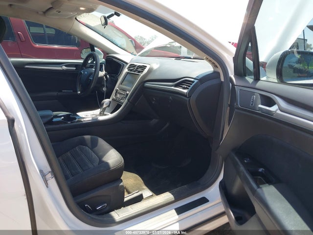 3FA6P0H79GR384304 Ford FUSION SE