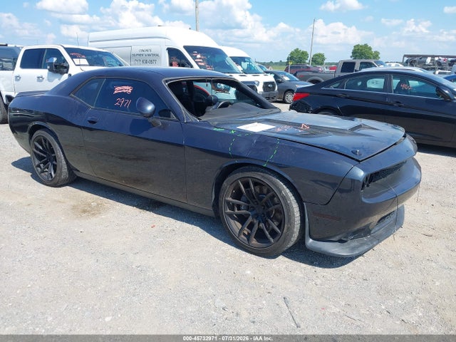 45732971 :رقم المزاد ، 2C3CDZFJ8GH264017 vin ، 2016 Dodge Challenger R/t Scat Pack مزاد بيع