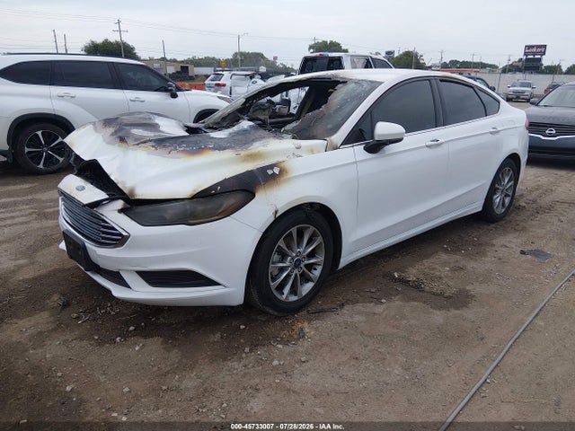 45733007 :رقم المزاد ، 3FA6P0HD9HR413128 vin ، 2017 Ford Fusion Se مزاد بيع