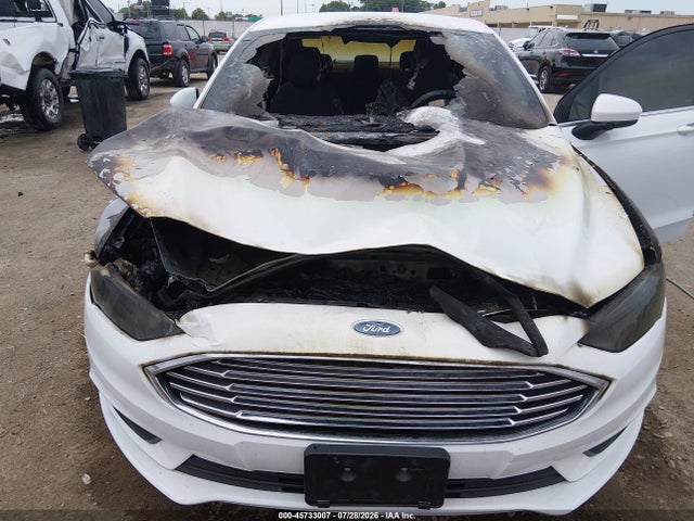 45733007 :رقم المزاد ، 3FA6P0HD9HR413128 vin ، 2017 Ford Fusion Se مزاد بيع