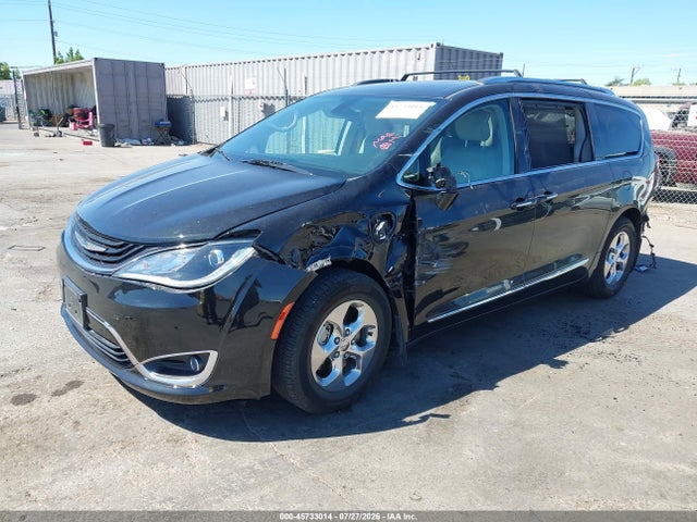 Aukcja sprzedaży 2018 Chrysler Pacifica Hybrid Touring L, vin: 2C4RC1L74JR253018, numer aukcji: 45733014