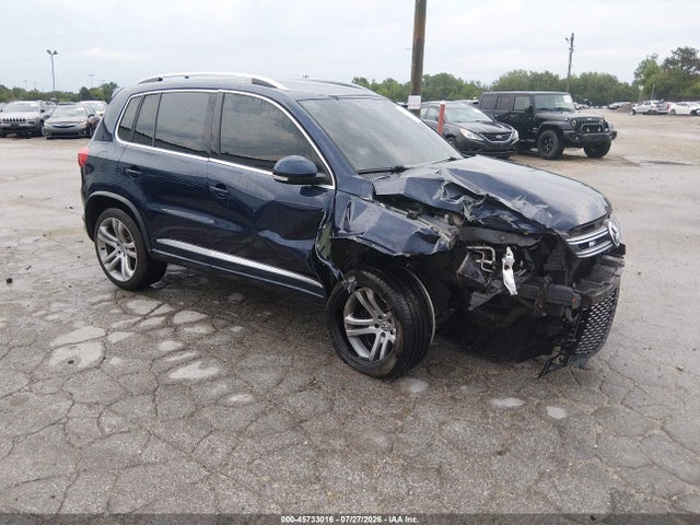 2016 Volkswagen Tiguan R-line მანქანა იყიდება აუქციონზე, vin: WVGBV7AX9GW611307, აუქციონის ნომერი: 45733016