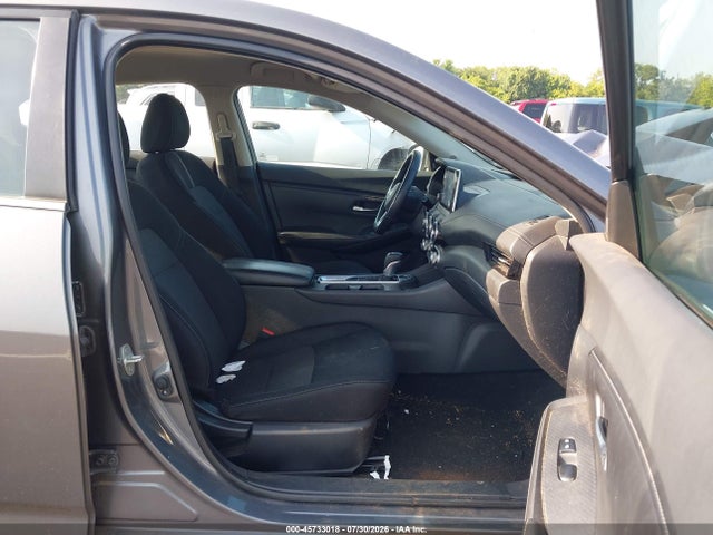 3N1AB8CV0MY256237 Nissan Sentra Sv Xtronic Cvt