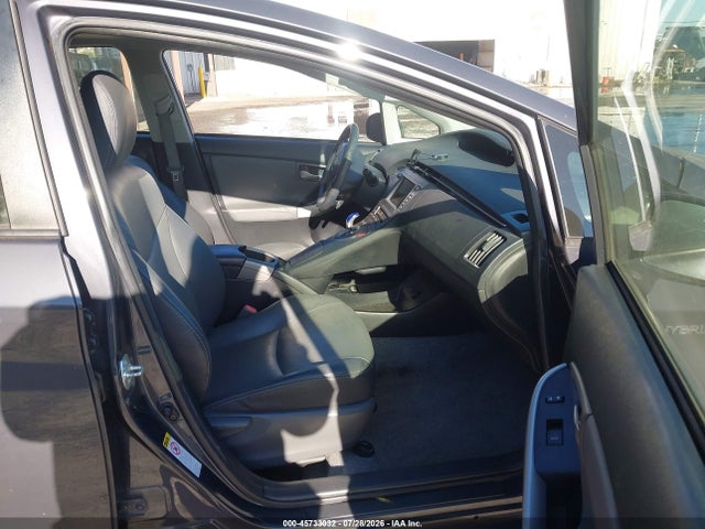 Toyota Prius Four 2015 JTDKN3DU1F1953277 Image 5