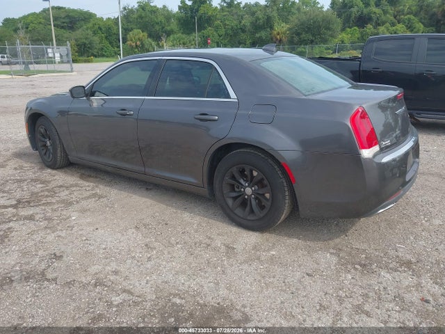 Aukcja sprzedaży 2015 Chrysler 300 Limited, vin: 2C3CCAAG0FH853545, numer aukcji: 45733033
