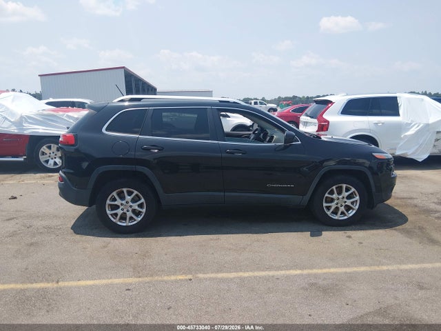 Продажа на аукционе авто 2015 Jeep Cherokee Latitude, vin: 1C4PJMCB2FW569289, номер лота: 45733040