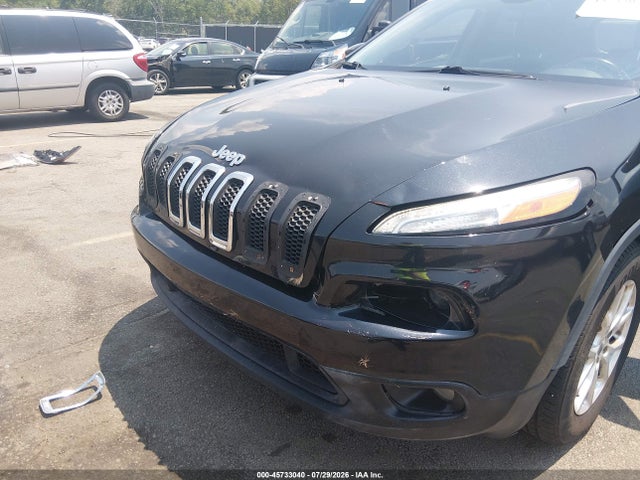 Продажа на аукционе авто 2015 Jeep Cherokee Latitude, vin: 1C4PJMCB2FW569289, номер лота: 45733040