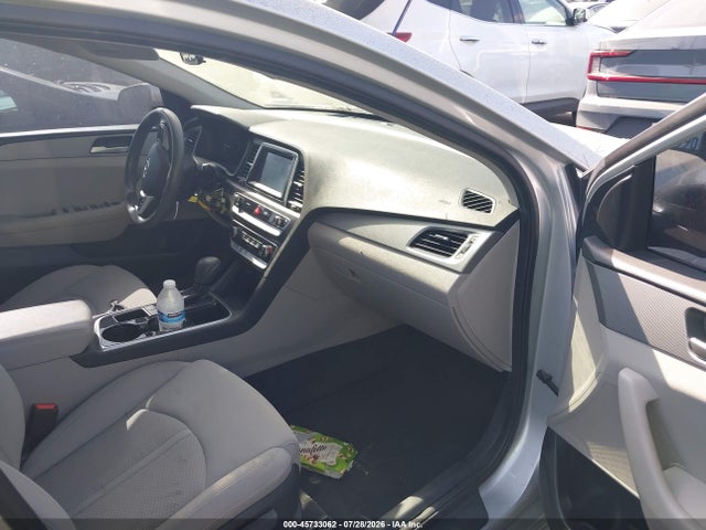 Hyundai SONATA SE 2018 5NPE24AF5JH680945 Image 5