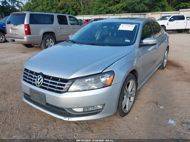 45733078 :رقم المزاد ، 1VWCN7A39EC058241 vin ، 2014 Volkswagen Passat 2.0l Tdi Sel Premium مزاد بيع