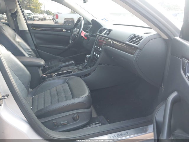 45733078 :رقم المزاد ، 1VWCN7A39EC058241 vin ، 2014 Volkswagen Passat 2.0l Tdi Sel Premium مزاد بيع
